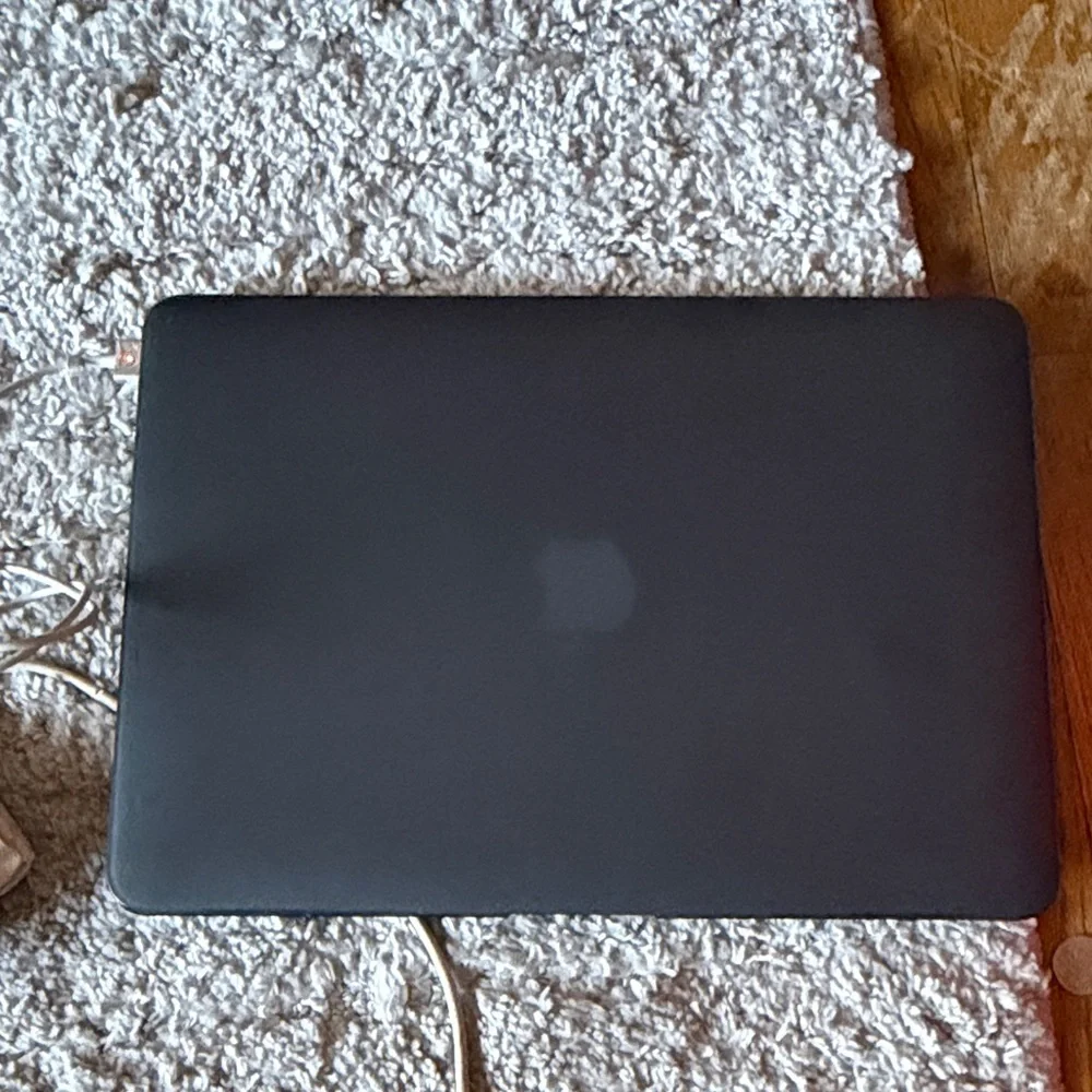 Apple MacBook Air with Silver Finish